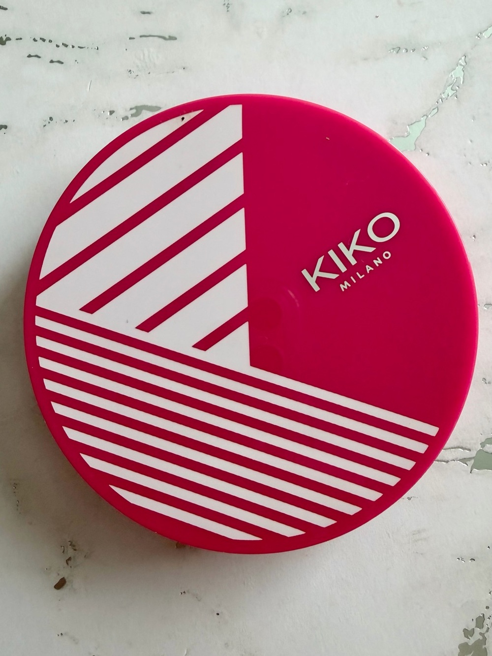 KIKO Milano Beach Babe Brozer in 02 Beyond Sienna - Picture 2 of 3